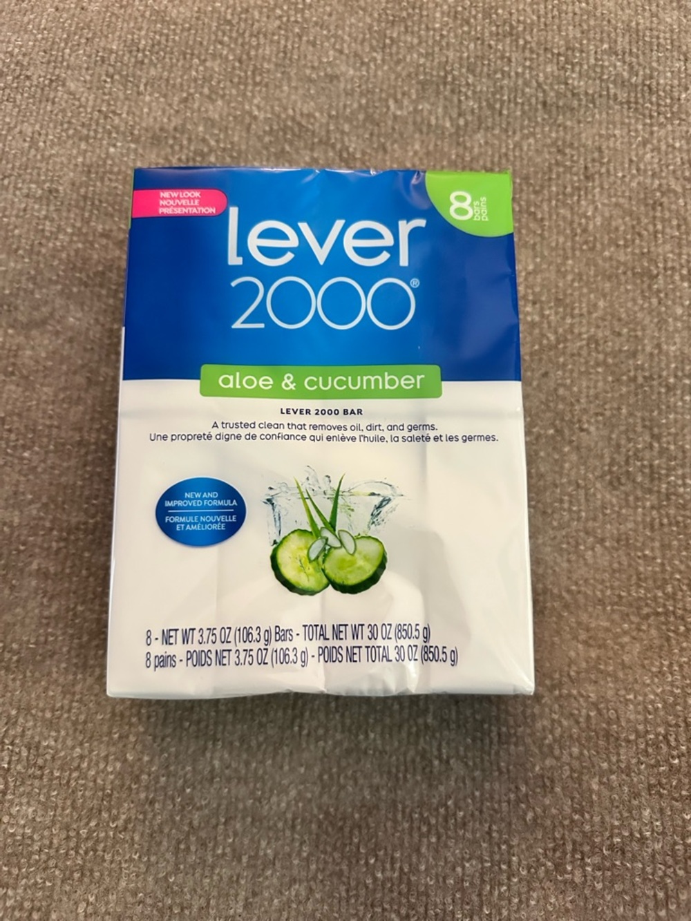 OLD FORMULA! Aloe & Cucumber Soap Bars - 8 Pack (White/Green)
